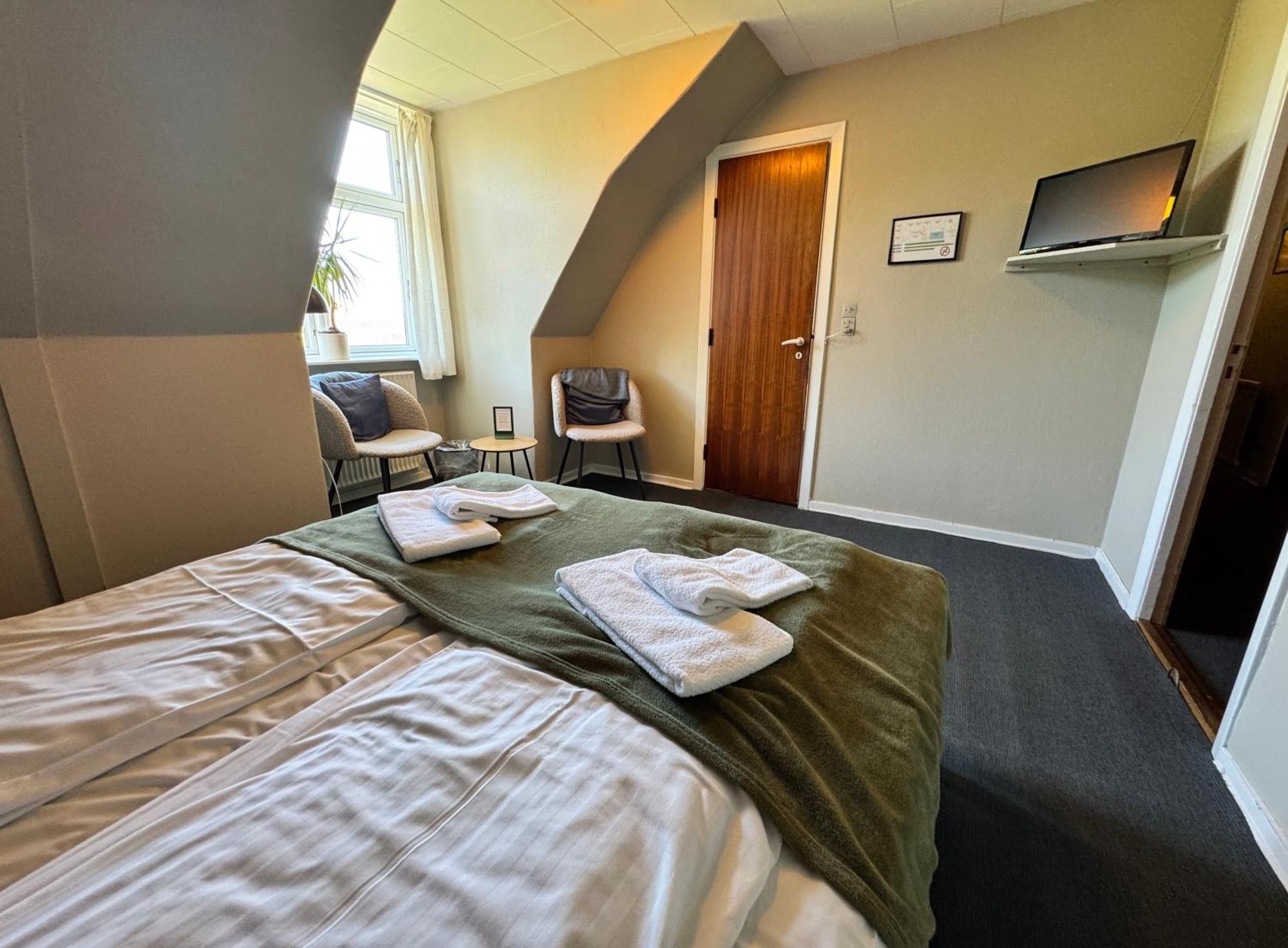 Gredstedbro Hotel Экстерьер фото