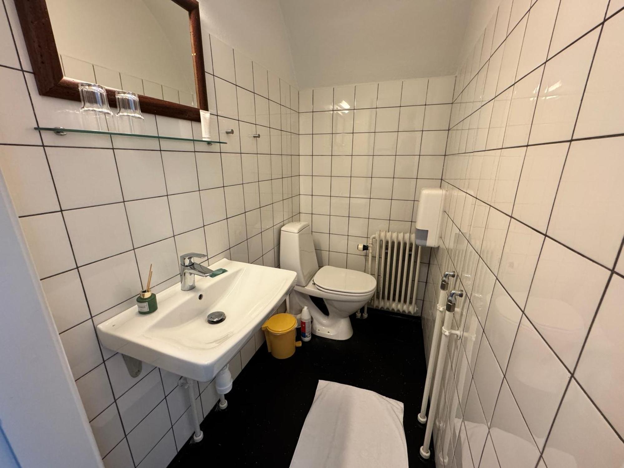 Gredstedbro Hotel Экстерьер фото