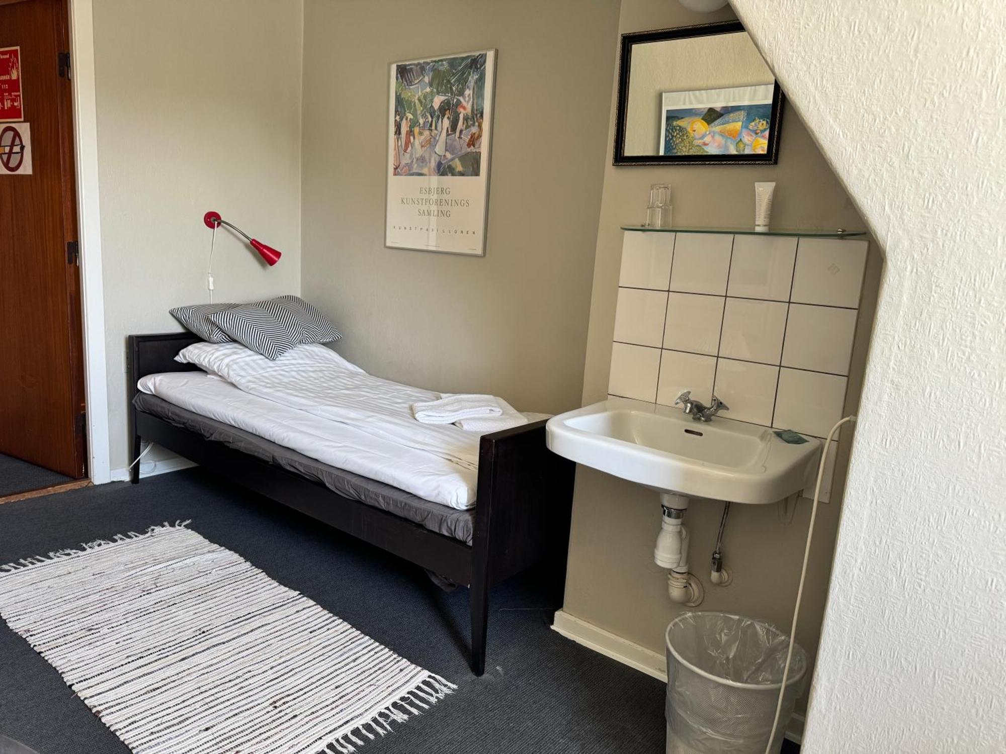 Gredstedbro Hotel Экстерьер фото